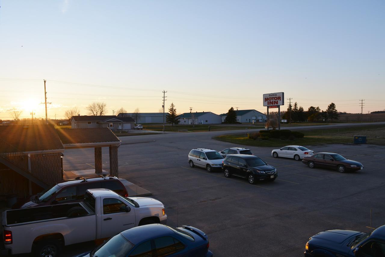 Strathroy Motor Inn Delaware Exterior foto